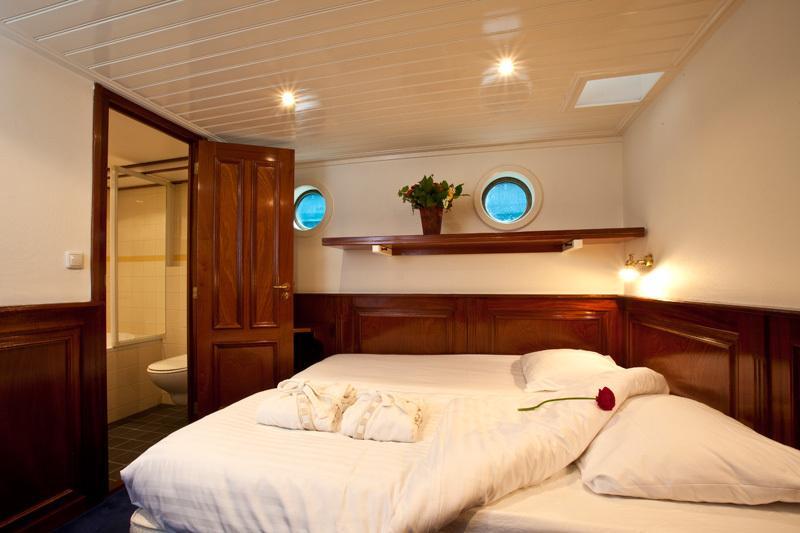 Hotel Boat Barkentijn Marjorie Anversa Esterno foto